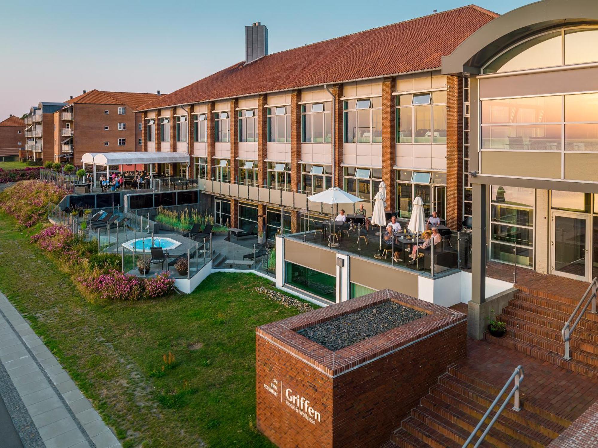 Griffen Spa Hotel 론네 외부 사진